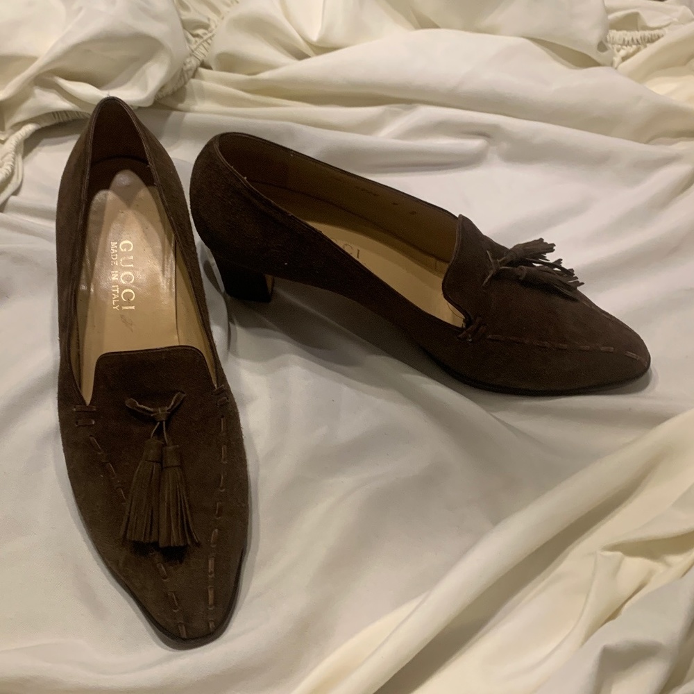 Gucci Authentic Suede Ladies Shoes size 9 B